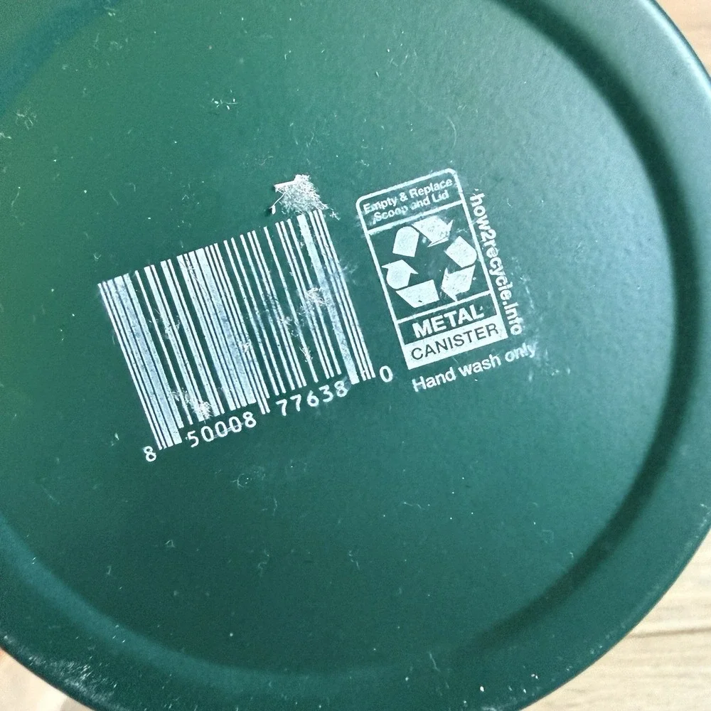AG1 Green Metal Canister With Screw On‎ Lid And Scoop